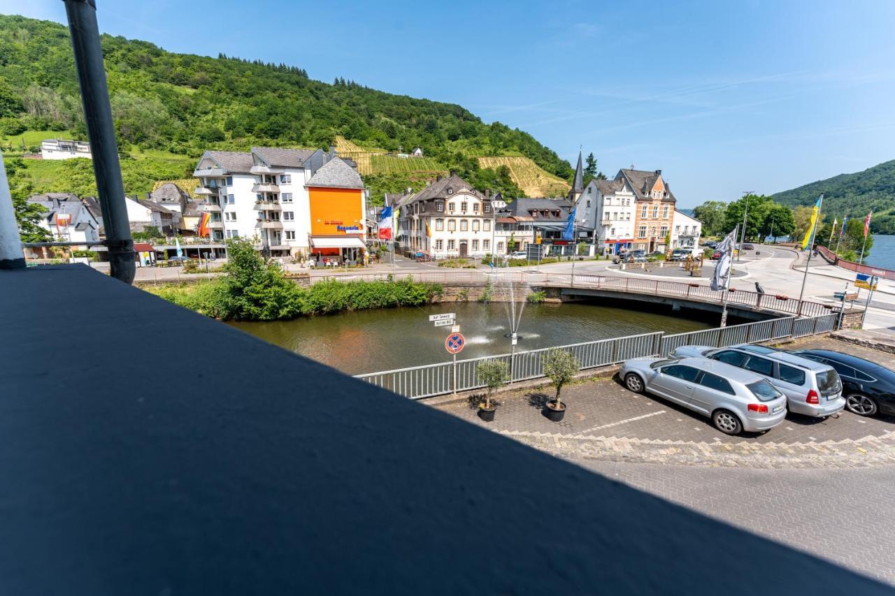 Moselresidenz Bellevue Alf Apartment Alfbach Exterior foto